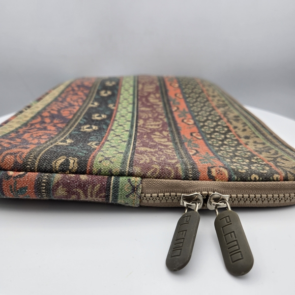 PLEMO Bohemian Style Cavas Fabric Zippered Case - Picture 4 of 8